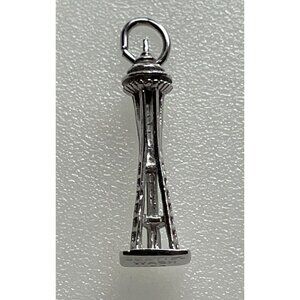 Vintage Sterling Silver 3D Seattle Space Needle Charm